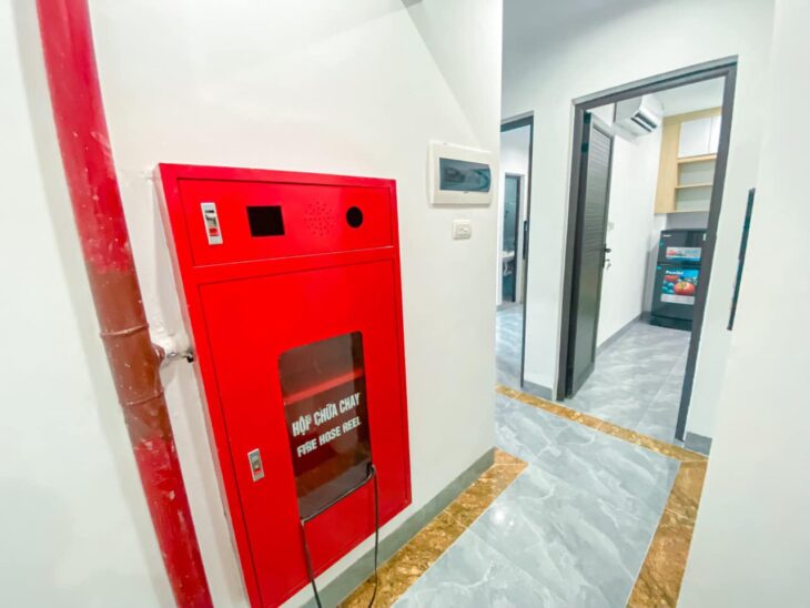 Bán gấp tòa chung cư mini đường Mễ Trì, Nam Từ Liêm, 120m2, 7T, 28P, ngõ ô tô tải đỗ cửa