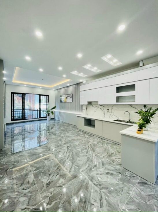 BÁN NHÀ MẶT PHỐ THANH XUÂN – VỈA HÈ OTO TRÁNH – KINH DOANH – 105M 5 TẦNG – GIÁ 3X TỶ