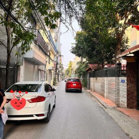 nhà đẹp Ngọc Thuỵ, 65m x 6tầng, ôtô tránh, thang máy, gara,full nội thất cơ bản