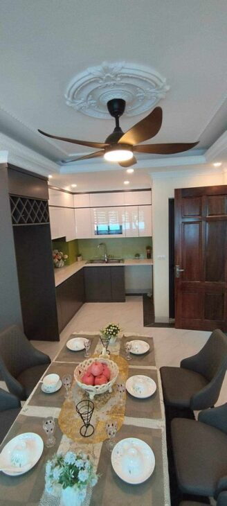 PHÂN LÔ, LÔ GARA Ô TÔ, THANG MÁY VỪA Ở VỪA KD, QUAN HOA – CẦU GIẤY: 40M, 7T, GIÁ 15 TỶ