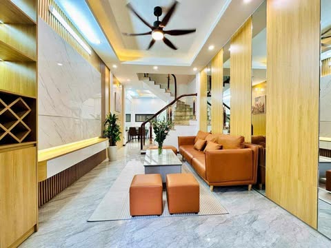 NHÀ ĐẸP ĐÓN TẾT, ĐẠI TỪ – HOÀNG MAI, 4 NGỦ, TẶNG NỘI THẤT: 42M, 4T, MT:4M, NHỈNH 7 TỶ