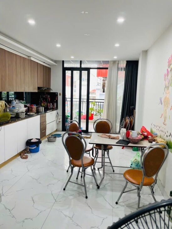 BÁN NHÀ MẶT PHỐ THANH XUÂN – GẦN NGÃ TƯ SỞ – 6TẦNG MT 4.2M – VỈA HÈ KINH DOANH, CHỈ 13TỶ