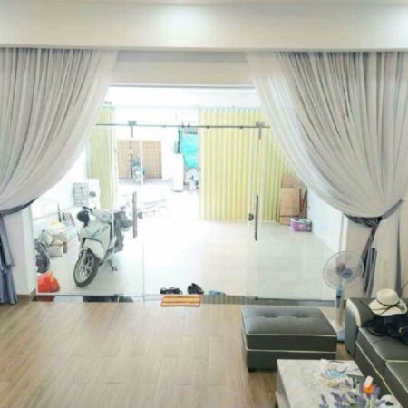 NHÀ 2 TẦNG TTTP THÍCH HỢP Ở VÀ KINH DOANH ĐƯỜNG BẾN CHỢ VẠN THẠNH -NHA TRANG