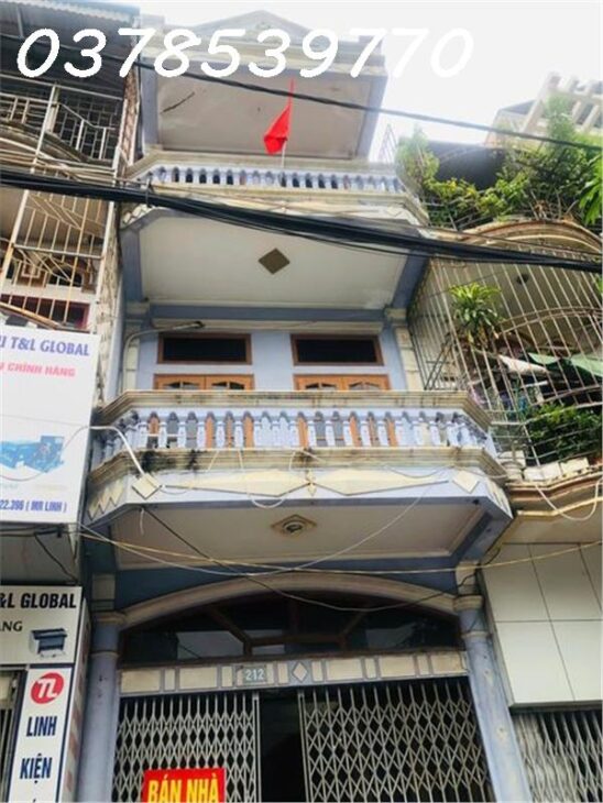 MẶT PHỐ – LÔ GÓC – KINH DOANH ĐỈNH.Trần Hưng Đạo Diện tích 74m2, nhà 4 tầng, mặt tiền 19 m, giá