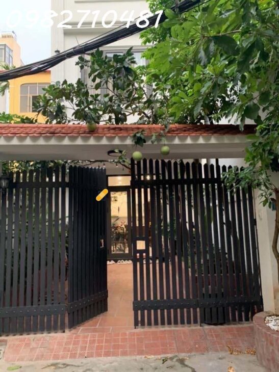 Cần bán biệt thự Âu Cơ – Tây Hồ giá hấp dẫn