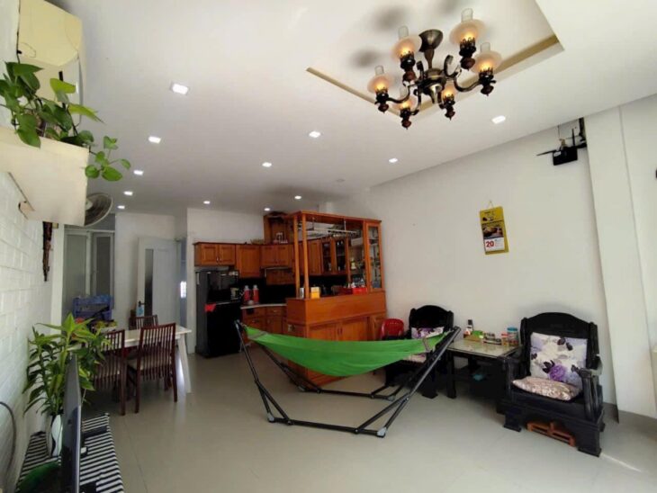 ???? GIẢM 350TR – BÁN NHÀ 4 TẦNG GẦN BIỂN NHA TRANG KHU VỰC PHƯỚC LONG CHỈ 4 PHÚT XE!