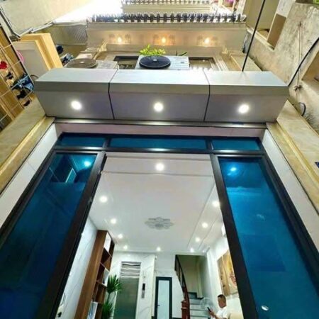 PHẢI THẬT NHANH! Láng Hạ – Đống Đa, Nhà Đẹp, KD, Thang Máy: 42m, 6T, MT: 4.3m, 12.8 Tỷ