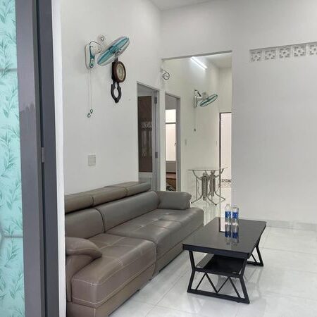 Bán Căn Nhà Gần Sân Bóng – Vĩnh Ngọc, Nha Trang