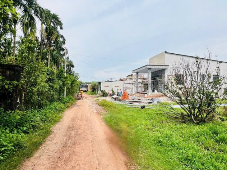 bán đất mặt tiền đường an nhơn tayangang 71m có thổ cư