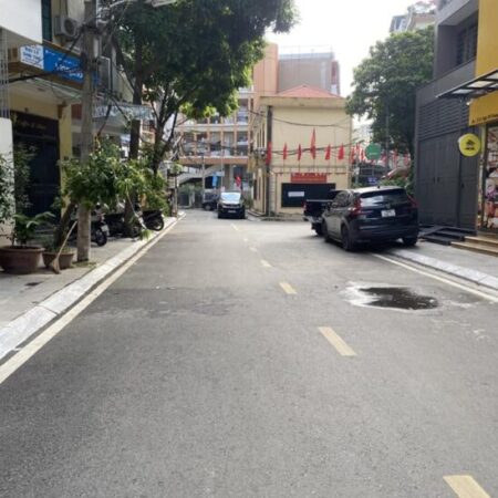 Vĩnh Phúc Ba Đình – diện tích rộng – ngõ nông – ở sướng – 80m chỉ 11 tỷ Vĩnh Phúc Ba Đình – diện tích rộng – ngõ nông – ở sướng – 80m chỉ 11 tỷ