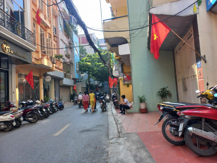 BÁN NHÀ MẶT PHỐ THANH XUÂN – VỈA HÈ OTO TRÁNH KINH DOANH – 55M 4TẦNG – 2 THOÁNG, GIÁ 20 TỶ