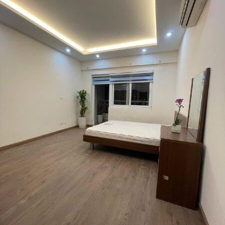 BÁN NHÀ VẠN PHÚC 50M ,MẶT TIỀN 6.2 M .LÔ GÓC 2 MẶT THOÁNG .GIÁ 10.5 TỶ