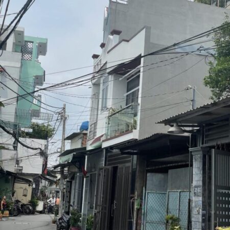 NHÀ MT ĐƯỜNG NHỰA 6M THÔNG LÊ VĂN KHƯƠNG, HIỆP THÀNH, 48M2, Chỉ 3,8 Tỷ.