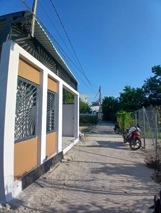 BÁN LÔ ĐẤT HẺM CẦU DỨA PHÚ NÔNG XÃ VĨNH NGỌC