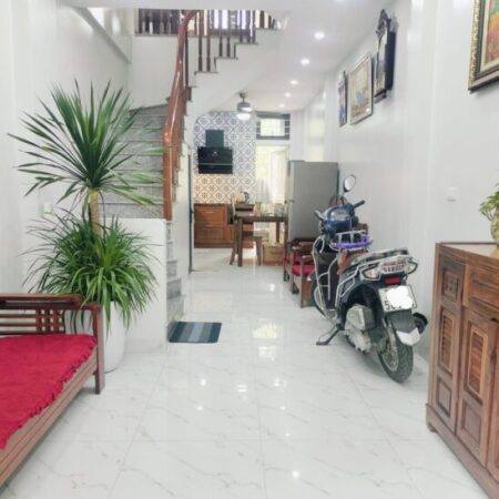 NHÀ CHÍNH CHỦ- VỊ TRÍ ĐẸP- QUANG TRUNG , YÊN NGHĨA – 35M²/4T CHỈ 4.X TỶ