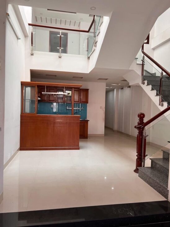 **CẦN BÁN NHÀ MỚI, GIÁ TỐT, GẦN CHỢ OSIN VÀ SÂN BAY CŨ, ĐƯỜNG Ô TÔ RỘNG** NHA TRANG