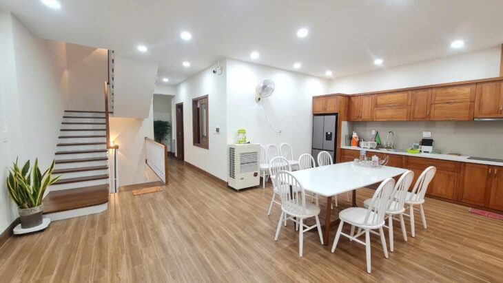 Bán Nhà Đẹp Mới Xây 3 Tầng Mặt Tiền – Giá 18 Tỷ NHA TRANG