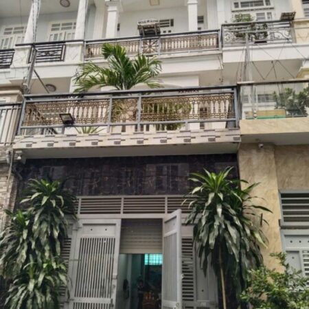 NHÀ 3 TẦNG BỀ THẾ – KHU PHÂN LÔ NHÀ CAO TẦNG VIP BẬC NHẤT HIỆP THÀNH. Q12