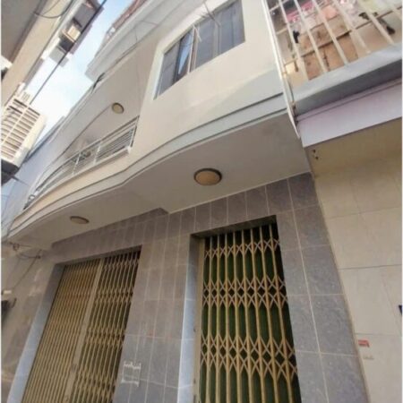 NHÀ 4 TẦNG GẦN NGAY CHỢ HẺM HOÀNG DIỆU VĨNH NGUYÊN