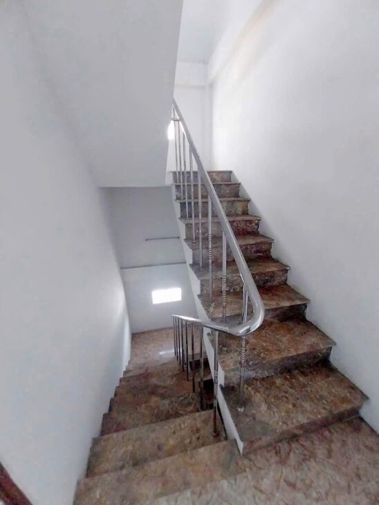 NHÀ 4 TẦNG GẦN NGAY CHỢ HẺM HOÀNG DIỆU VĨNH NGUYÊN