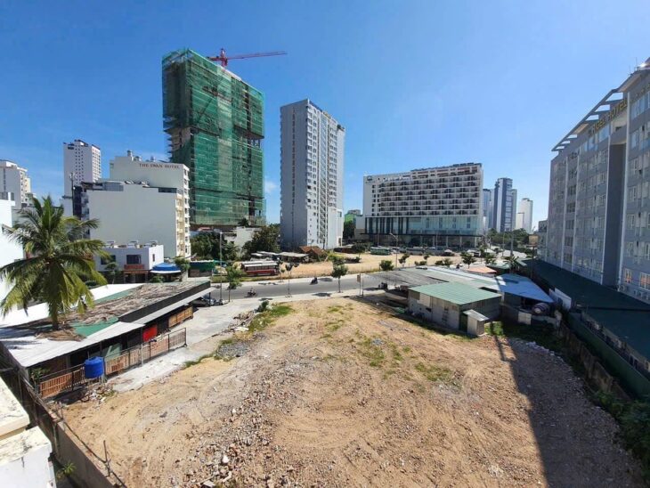 Bán nhà 3 tầng phố Tây gần biển, hẻm Tuệ Tĩnh – Lộc Thọ, Nha Trang chỉ 4.7 tỷ (Đang cho thuê)