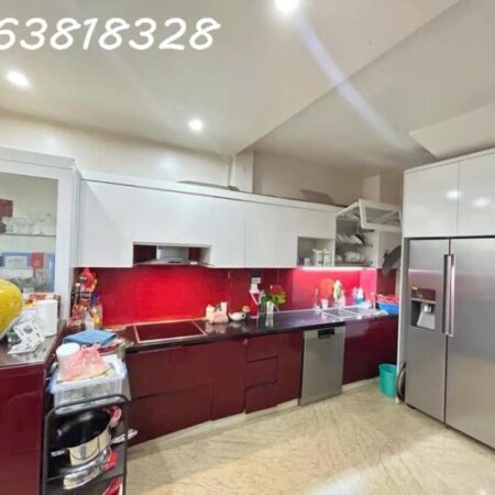 HỒ TÂY – GẦN PHỐ – VỈA HÈ – OTO ĐỖ CỬA VÀO NHÀ – NHÀ ĐẸP Ở NGAY – KHÔNG ĐIỂM CHÊ – 50m2 – 5 Tầng –