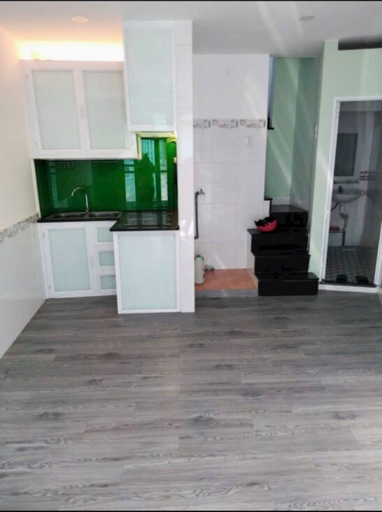 NHÀ TTTP 2 TẦNG MẶT TIỀN KINH DOANH ĐƯỜNG PHAN ĐÌNH GIÓT -PHƯƠNG SÀI GIÁ 1ty350