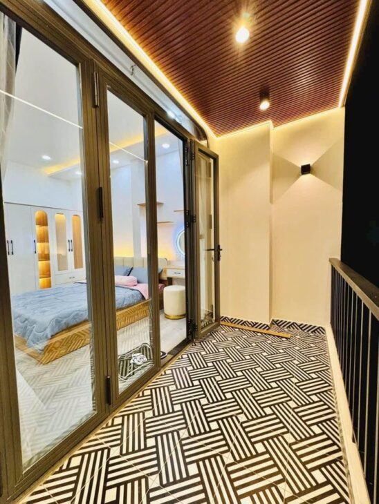 Bán Nhà Phố 3 Tầng, DTSD 168m², SHR – Dĩ An, Bình Dương