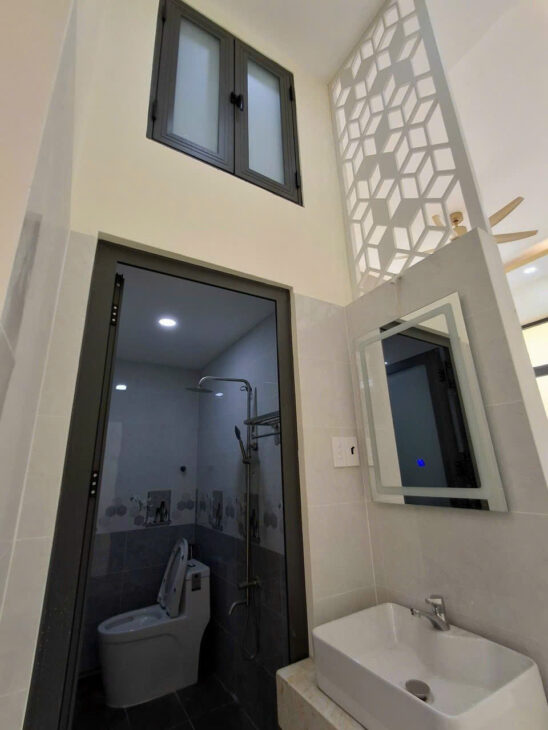 ✨ NHÀ MỚI THỦ ĐỨC – SỔ HỒNG RIÊNG – Ở NGAY! ✨ Diện tích: 56m²????Chỉ: 3,15 tỷ