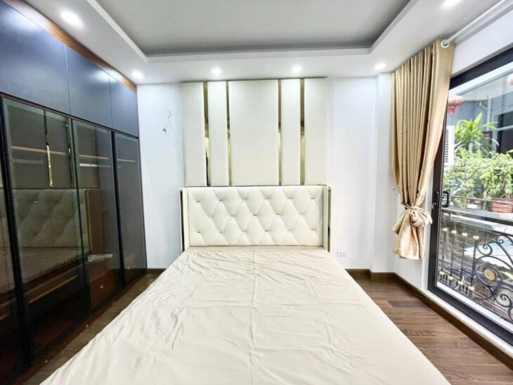 Bán nhà Lĩnh Nam – 20m ngõ ô tô – Hàng xóm Sunshine – 42m2 chỉ 6xx tỷ