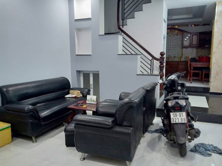 Nhỉnh 5 tỷ nhà PHAN TÂY HỒ, PHÚ NHUẬN, 70m2, 7.5m x 9m.