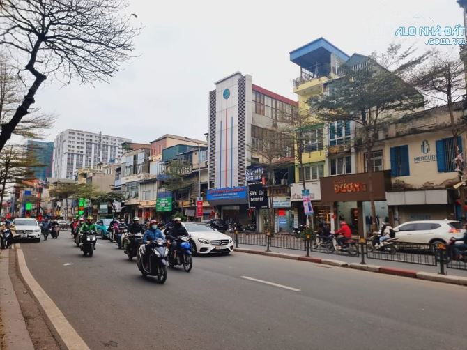 ⚜️ Mặt Phố Tây Sơn, Đống Đa, 588m2 4T MT 14m, 2 Thoáng, GPXD 9T 8 Nổi 1 Hầm, Chỉ 329 TỶ ⚜️