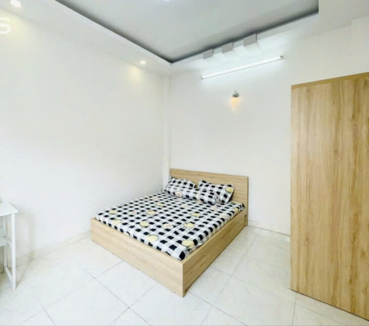 Bán Nhà 4 Tầng 4,1×10 HXH Ngay CV Gia Định Phú Nhuận Hơn 7,4 Tỷ