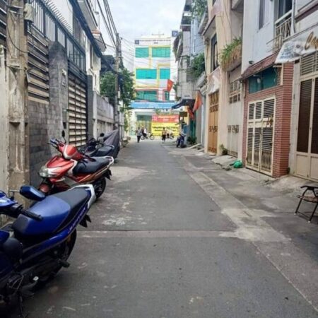 Nhỉnh 5 tỷ nhà PHAN TÂY HỒ, PHÚ NHUẬN, 70m2, 7.5m x 9m.