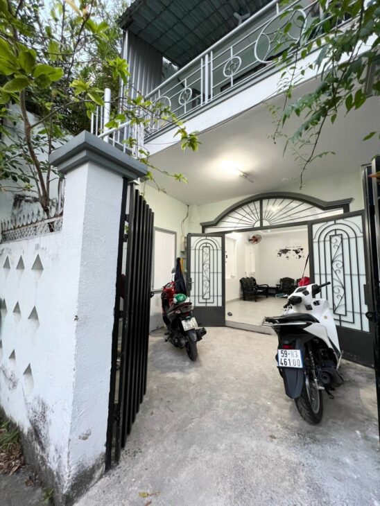 Bán nhà PHẠM VĂN ĐỒNG, Bình Thạnh, 13m x 13m, 7.7 tỷ, HXH.