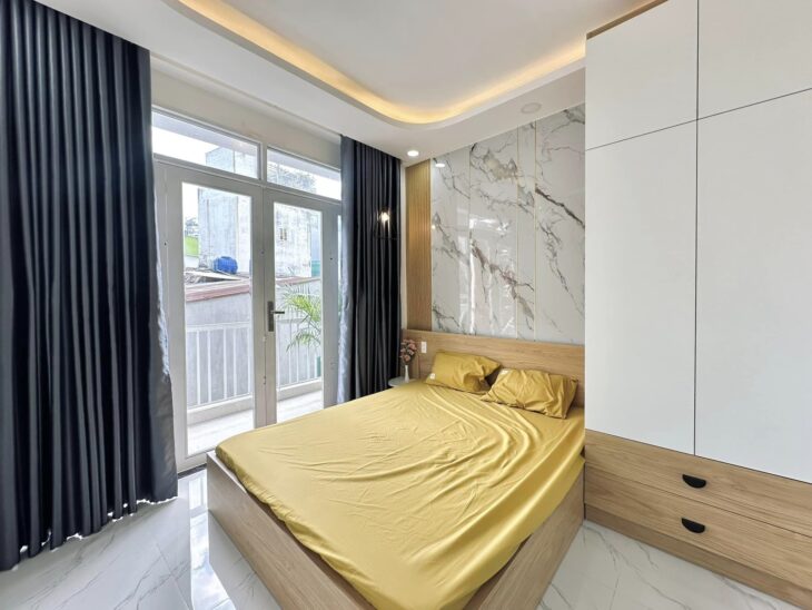 Nhà 4 Tầng Ngọc Thụy Long Biên, 43m², Nội thất tiền tỷ, Giá Hấp Dẫn!”