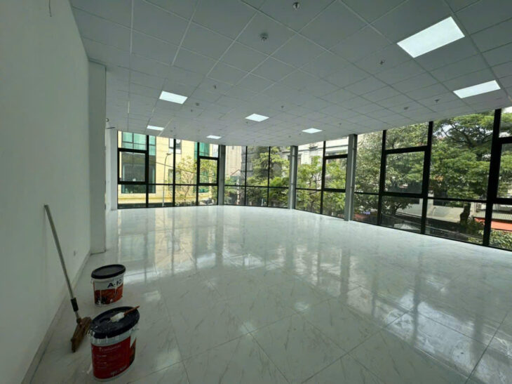 Cho thuê MBKD phố Chùa Láng Huỳnh TK Đống Đa đoạn giữa phố phù hợp thời trang nhà hàng cafe spa