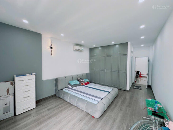 Siêu phẩm tại Làng Đại Học ABC, Phước Kiển, bán biệt thự DT 250m2, 3 tầng, full NT cao cấp,24 tỷ