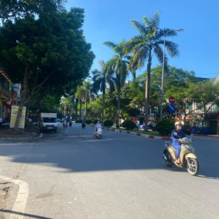 Giảm 1,1 tỷ, Bán nhà phố Yên Bình Phúc La sát khu đô thị Văn Quán Hà Đông, tiện ích KĐT, 35m2, giá