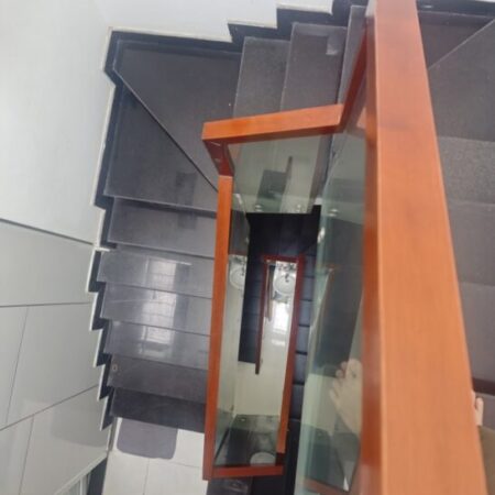 NHA KIET HOANG DIỆU TRUN G TÂM THÀNH PHỐ GIÁ 3,25 TỶ