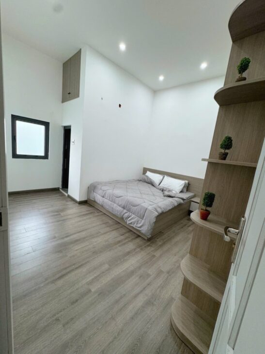 Nhà đẹp, mới keng, 56 m2 Hoàng Diệu ,giá 3,5 .ty.Anh em đầu tư chát lượng là đây