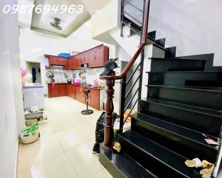 Q7 HUỲNH TẤN PHÁT GẦN CẦU TÂN THUẬN HIẾM CÓ HẺM XE TẢI MỘT TRỤC THÔNG 4 TẦNG 5.xT