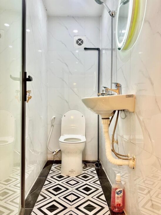 Bán nhà mặt phố VIP nhà Lò Đúc, kinh doanh sầm uất , vỉa hè rộng, đường 2 chiều