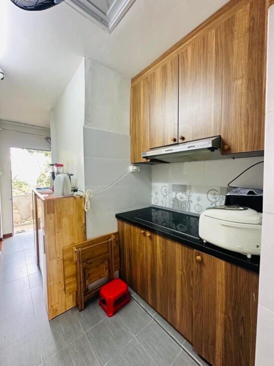 Bán căn hộ TT Nguyễn Chí Thanh ,quận Ba Đình siêu đẹp.Lô Góc 3 mặt thoáng sáng, View sân chung,Full