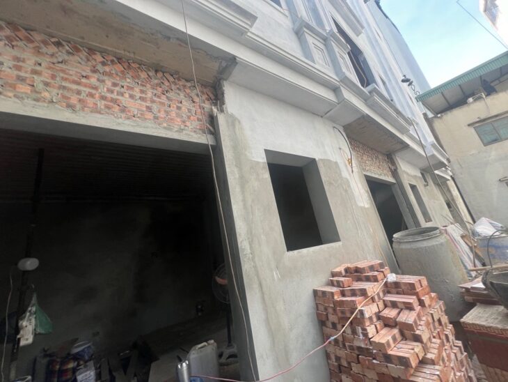 BÁN NHÀ MỚI ĐẸP LONG LANH – LAI XÁ- VỊ TRÍ TUYỆT VỜI -GẦN Ô TÔ – 3 BƯỚC RA QL 32, 31m2, 4,4 tỷ