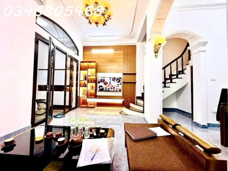 LOANH QUANH HƠN 9 TỎI CÓ NGAY 1 CĂN NHÀ MỚI 50M,4T,5m MT TẠI LÁNG HẠ, ĐỐNG ĐA, FULL NỘI THẤT XỊN