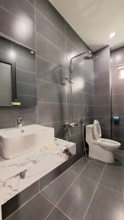 Nhà K Nguyễn Hoàng ,TT Hải Châu ,vô vàn tiện ích giá 3.45 tỷ