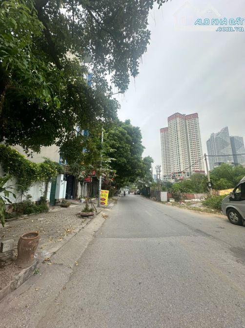 Bán nhà phố Ngô Quyền, ô tô đỗ cửa, cơ hội lãi gấp ba, 130m2, 7 tỷ