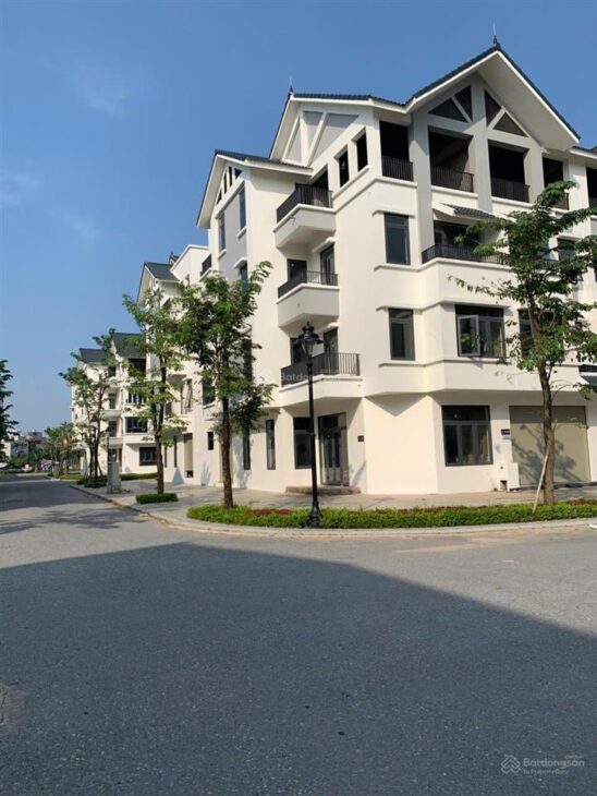 Chính chủ bán gấp siêu rẻ Liền Kề 28 KĐT Hinode ,Kim Chung,Hoài Đức trục đại lộ đường 30m 95m2 giá