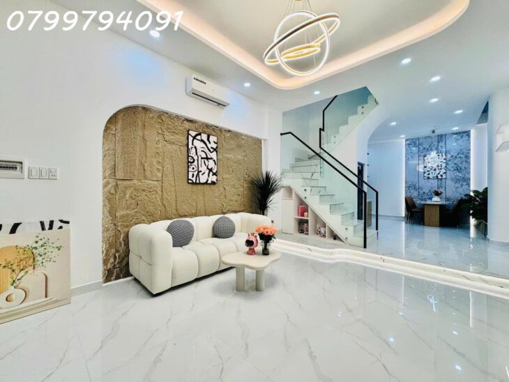 Nhà 4 Tầng Mới 100% – HXH Dương Quảng Hàm – Tặng Nội Thất